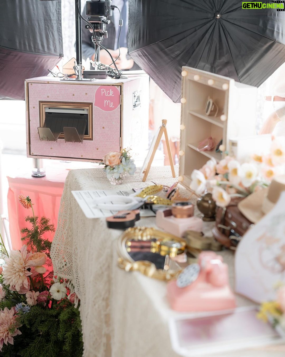 Ma Kwok-Ming - 95.6K Likes - Had a wonderful celebration party with our beloved relatives in hk :)
Many thanks to all those who helped out with the party 🫶🏻
Planner | @ambridesmate
Photography| @samanthakongphotography
MC| @emceebonnie @siusiubonbon
Flower & decoration| @freeconcept_hk
Candy corner| @cakecohk
Perfume bar & wedding favour| @sovosperfumery
Photo booth & printing service| @miniboothhk
👰🏻♀️
Dress| @bridalistic_official
🤵🏻
Suit| @modetuxedo @urbanbymode
Hair @jun_cy @bhc_peninsula
Makeup @chloe0819