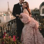 Ma Kwok-Ming Instagram - 一直沒有放婚紗照， 因為想保持一下神秘感給婚禮的來賓， 忍了這麼久，終於可以發了！ 非常感謝 @alden_chenyin 小白老師base在巴黎的團隊， 整個法國婚紗照之旅非常順利， 妝化小姐姐們也非常專業！ 非常喜歡拍出來效果 所以婚禮也決定一定要邀請小白老師， 所有賓客都非常喜歡出來的效果 也特別感謝 @misselvani 的介紹才認識小白老師😚 👰‍♀️ White wedding gown @trinitybridal @ritavinieris 🤵‍♂️ black suit @alexandermcqueen shoes @ysl Beige suit @ralphlauren style director @derekho_ styling @wiling_cc @creativecoven_