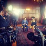 Macarena Pizarro Instagram – Entrevistando al Presidente @sebastianpinerae junto a @daniel_m_t para @chvnoticias y @cnnchile Palacio Presidencial Cerro Castillo