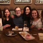 Macarena Pizarro Instagram - Qué gran celebración!! Gracias por las amigas del alma y por Charlie❤️!!! @pazdiazs @carolinasofia3 @josewild @karinaalvarezv