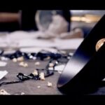 Macarena Pizarro Instagram - Se viene…. La Máscara!!!! Muy emocionada de ser parte de este lindo proyecto, es algo muy distinto a lo que hago habitualmente y espero que les guste mucho!!! @carlosvalencias @julianelfenbeink @crissancheztv @cristianriquelmecroque @maneswett