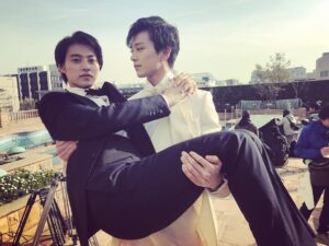 Mackenyu Instagram - #TV #series “Kiss that kills” episode 5. Tomorrow. With Kento Yamazaki トドメの接吻 第5話 エイトと尊氏 結婚します お楽しみに #トドメの接吻