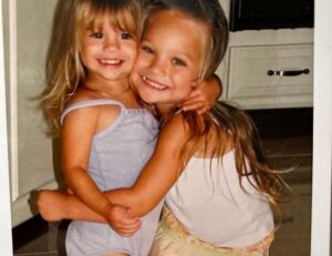 Mackenzie Ziegler Instagram - i cry just thinking about you. 
there’s no me without you. 
happy birthday moo i love you ♥️
