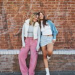Mackenzie Ziegler Instagram - check out the new looks from AE ⭐️ @americaneagle #aejeans #aepartner