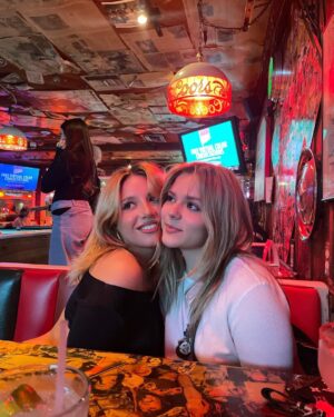 Mackenzie Ziegler Instagram - it’s maisy day🫀
been thru thick and thin together. the love i have for you is insane. no one like you. i love you i love you i LOVE YOU🤞🏻💓