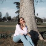Mackenzie Ziegler Instagram - put on jeans, but add a little.. flare! @americaneagle #aepartner #aejeans