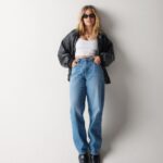 Mackenzie Ziegler Instagram - made a lot of memories over the last year with @americaneagle, all captured in our latest collection out now. shop online and in AE stores 🤍 #aejeans #aepartner