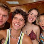 Madalena Aragão Instagram - Os fixes do Colégio🤘🏻 @antonio__vz @_tomastaborda_ @beatrizfrazao.oficial