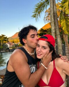 Madalena Aragão Instagram - ELE BATEU NO TEU IRMÃO OLÍVIA! 😇@goncalobraga00 novo episódio amanhã 🍓