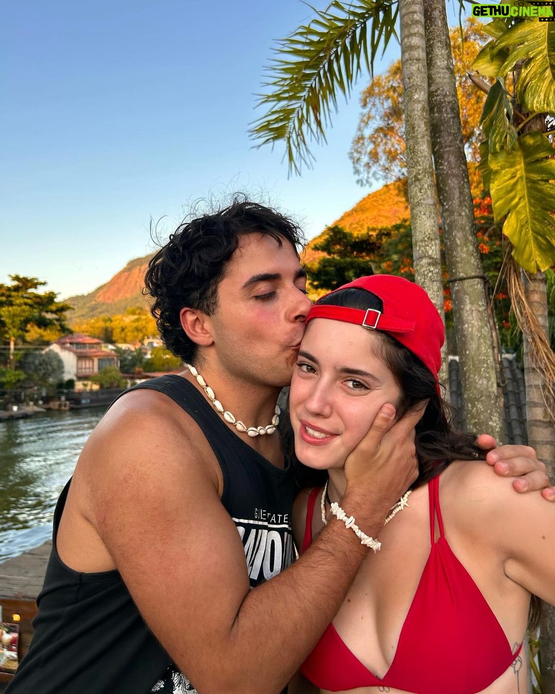 Madalena Aragão - 40.4K Likes - ELE BATEU NO TEU IRMÃO OLÍVIA! 😇@goncalobraga00
novo episódio amanhã 🍓
