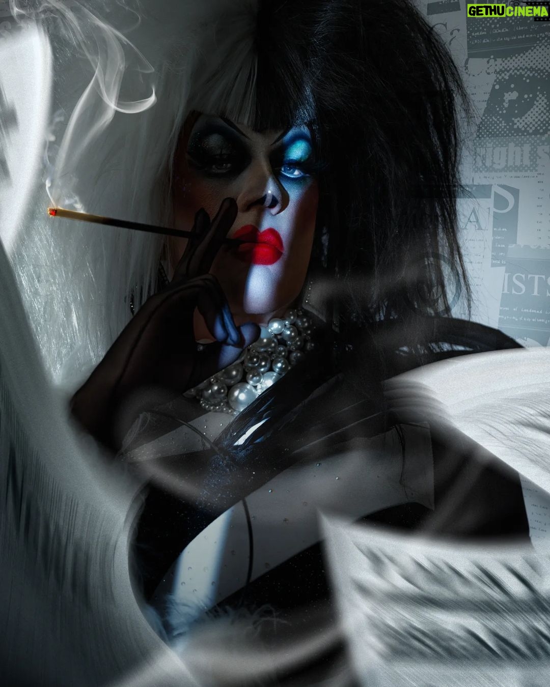 Madame Madness Instagram - Cruella de vil.. if she doesn't scare you, nothing else will 🐕👄🚬 I had an absolute blast painting @keesvanderspek for MAKE UP YOUR MIND Ze voelt zich helemaal snatch helemaal slay ✨ Hair by @gayamua Lashes @gayamua Outfit by @berendbrus Makeup by yours truly Photo by @robster16 Amsterdam, Netherlands