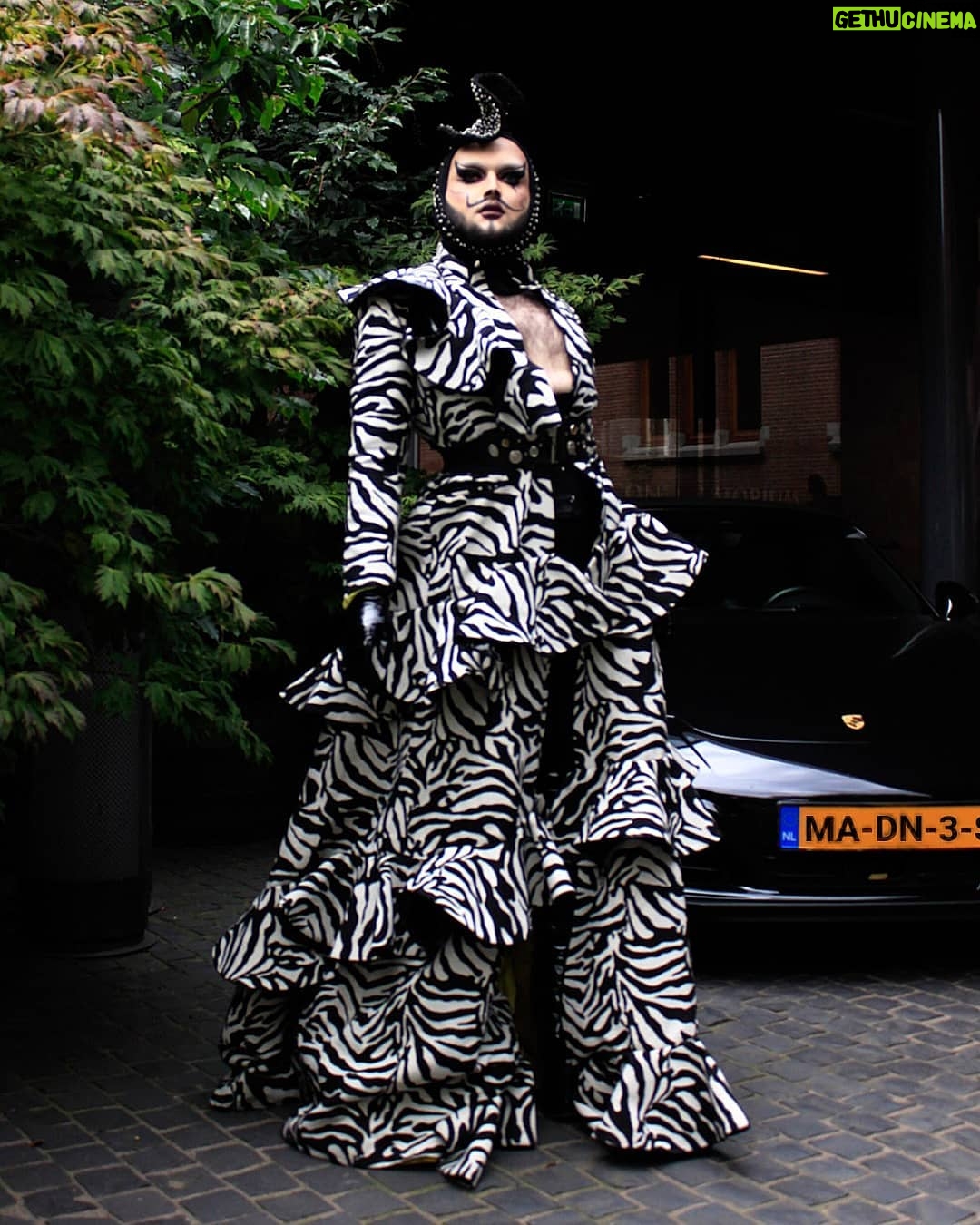 Madame Madness Instagram - π
πππ πΌ πππ ππππ πππππ! π π³π± π π @teun_seuren πΈ @segerterpstra . π© @conservatoriumhotel . . . #drag #pride #dragqueen #dragrace #RPDR #dragraceholland #transformationtuesday #cute #dragmakeup #mua #makeup #love #instagood #instamood #instadrag #photooftheday #tbt #beautiful #happy #fashion #ootd #fun #igers #amazing #beauty #gay #gayguy Conservatorium Hotel
