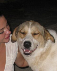 Madelyn Cline Instagram - mykonos martini massage mpuppy