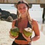 Madelyn Cline Instagram - Sarah Cameron is for the bad posture girlies and the bad posture girlies only