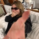 Madelyn Cline Instagram - F*ck sad feelings!