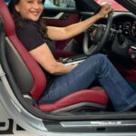 Madhuri Dixit Instagram - A traveler ✨ #reelsinstagram #reels #trending #sunday #sundayfunday #cars #ferrari #goodtimes #friends #happytime