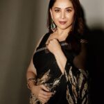 Madhuri Dixit Instagram – Where elegance meets mystery 💫 

#friday #fridaynight #panchakpromotions #panchakon5jan #photooftheday #photoshoot