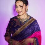 Madhuri Dixit Instagram – A pop of pink, a dash of grace 🫶🏻 

#thursday #tbt #photooftheday #photoshoot #dancedeewane #sareelove