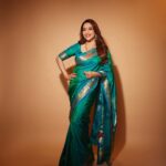 Madhuri Dixit Instagram - Nath-thing compares to you! Loving the feel of Maharashtrian paithani 🫶🏻🥰 #saturday #saturdayvibes #zeemarathi #maharashtrianlook #love #picoftheday