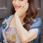 Madhuri Dixit Instagram - Why this kolaveri di? 😜👀🎶 #thursday #tbt #reelitfeelit #reelsinstagram #trendingreels #trendingaudio #explore #exploremore #fun