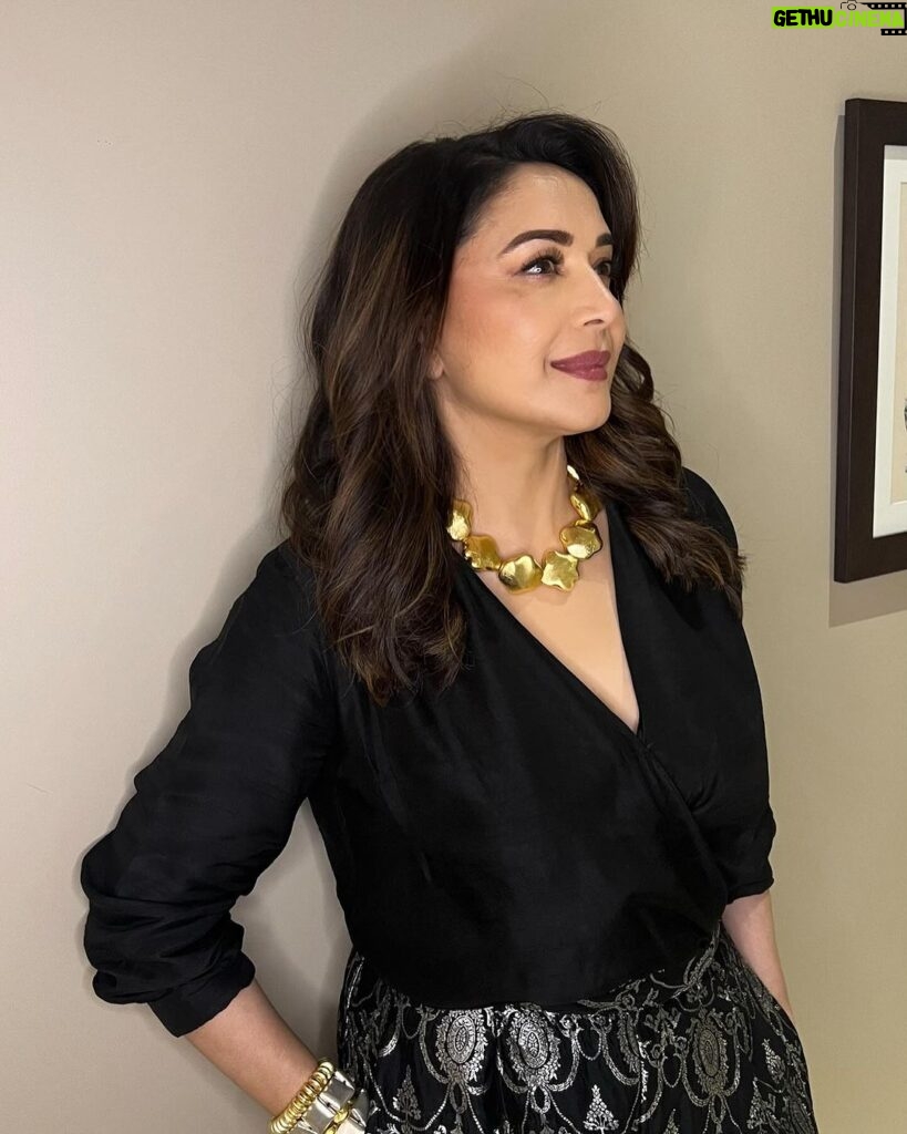 Madhuri Dixit Instagram - Colour is everything, black and white is more. — Dominic Rouse #monday #mondaymotivation #mondaymood #picoftheday #blackoutfit #blackandgold