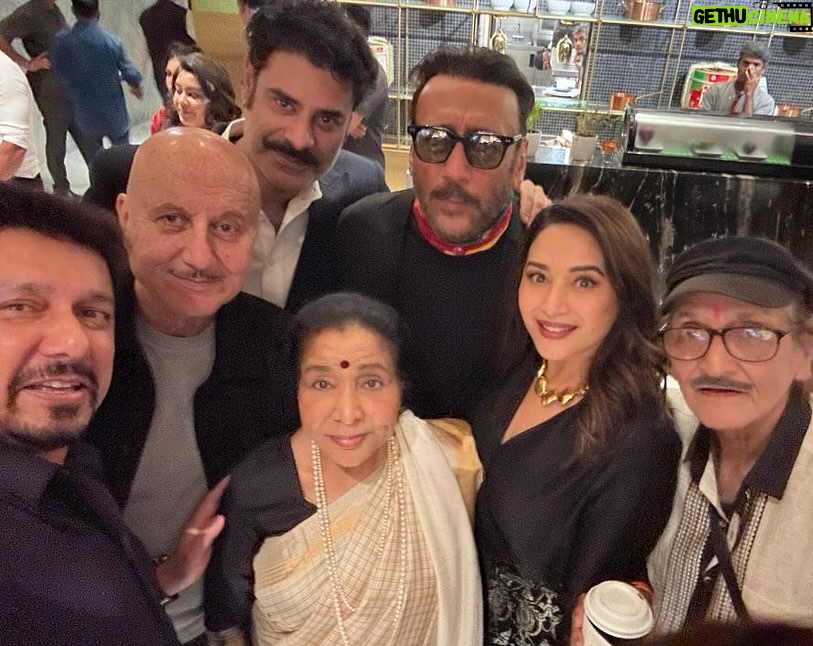 Madhuri Dixit Instagram - Wishing @tigerjackieshroff and @kritisanon the very best for #ganpath Kudos to the team!
