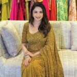 Madhuri Dixit Instagram – Pernia’s Pop-Up Studio’s Surat store launch was a soirée filled with elegance and allure, illuminated by the presence of @madhuridixitnene. Her radiant aura elevated the ambience as she gracefully explored and unveiled the meticulously crafted curation.

#MadhuriDixit #PerniasPopUpShop #PerniasPopUpStudio #StoreLaunch #Surat