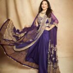 Madhuri Dixit Instagram – Stepping into the spotlight with a splash of purple 💜

#saturday #saturdayvibes #dancedeewane #photoshoot #photooftheday