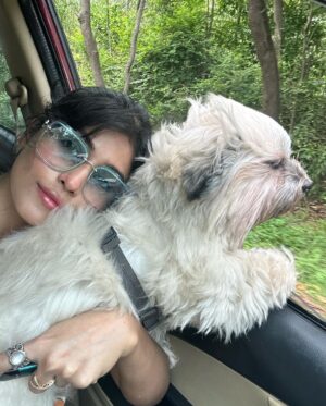 Madhurima Basak Instagram - No filter needed..

#happytime #us