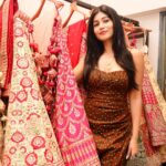 Madhurima Basak Instagram - Friend’s STORE LAUNCH @sandip_jaiswal ♥️ You are my all time favourite.. my love and wishes… 😄 #storelaunch #sandipjaiswalcreation #love #bestwishes