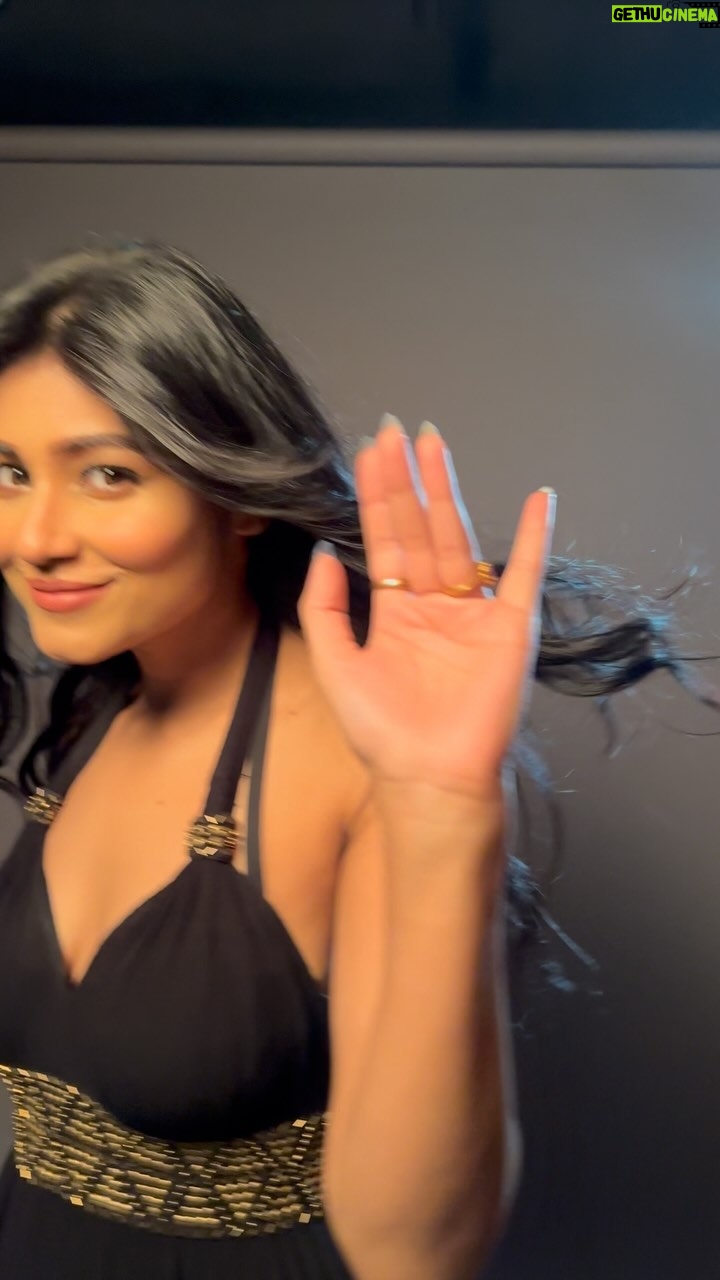 Madhurima Basak - 7.4K Likes - Posting and Ghosting
#mood #reels #beyou #bebeautiful