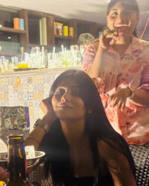Madhurima Basak Instagram - Happy Halloween 🎃 

#halloween #frinds #wellspentday #fun
