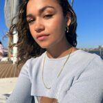 Madison Bailey Instagram - That feeling when you find your fenty match 😌🤎 I’m wearing #EAZEDROP Blurring Skin Tint in shade ‘13’ and it’s giving #FentyFaceFresh ✨ #FentyFacePartner #FindYourFentyMatch