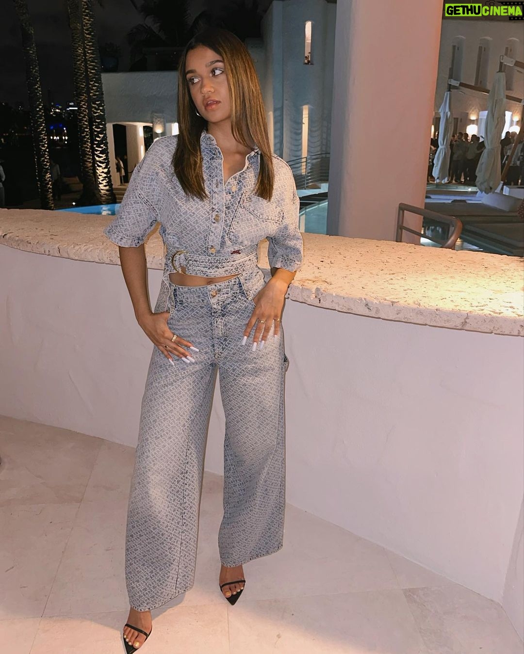 Madison Bailey Instagram - Tommy mami ❤️🔥 @tommyhilfiger & @gq