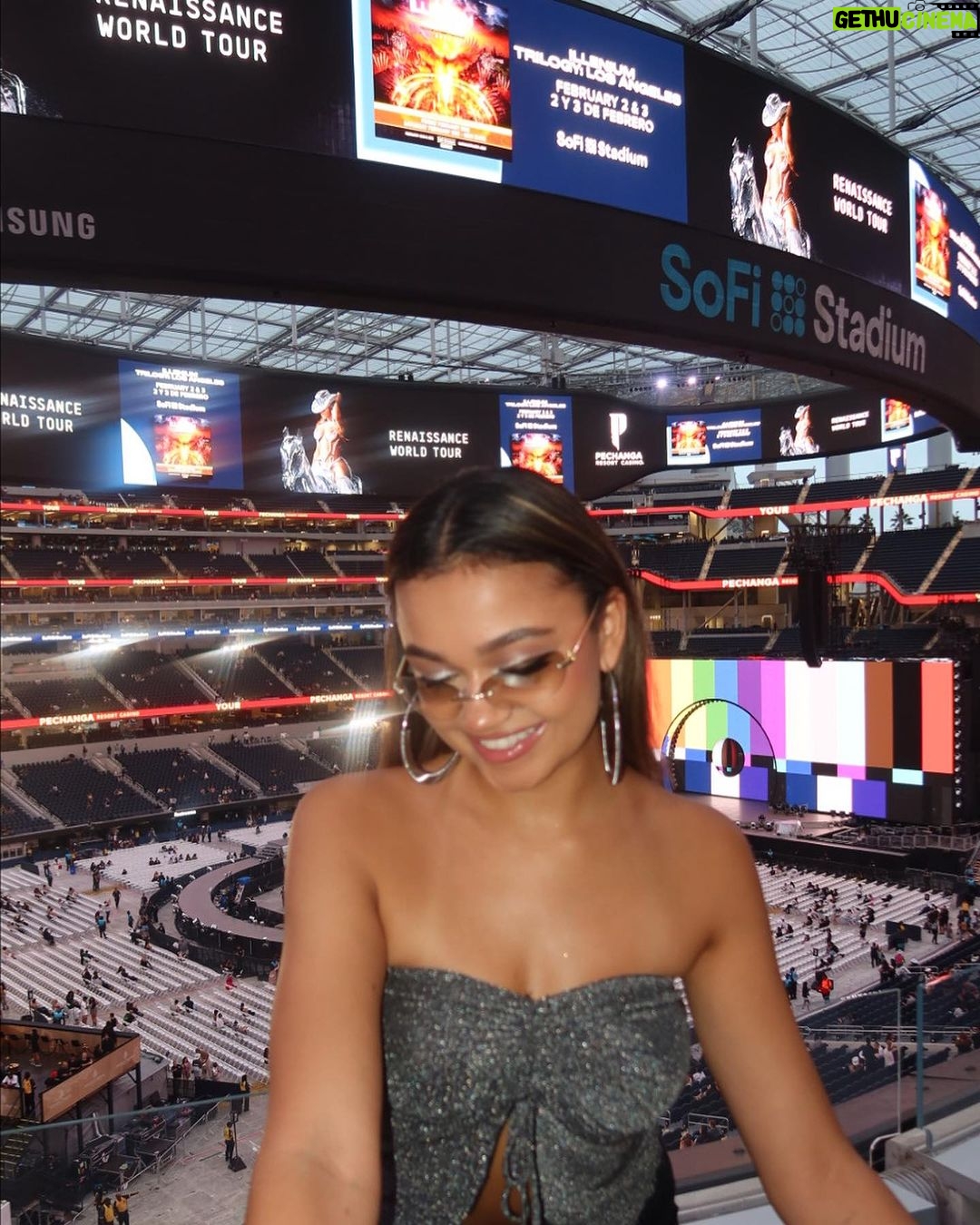 Madison Bailey Instagram - Yonce yonce 📸