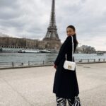 Madison Bailey Instagram - Paris with my love 🖤