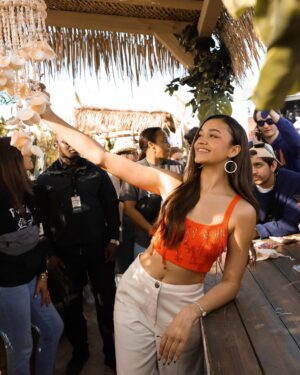 Madison Bailey Instagram - POGUELANDIA 🌴 @netflix can we do this every day? 🥹 Best day ever. Annnd did ya hear? We’re renewed!  SEASON 4 IS HAPPENING ‼️🖤 #wediditjoe #P4L