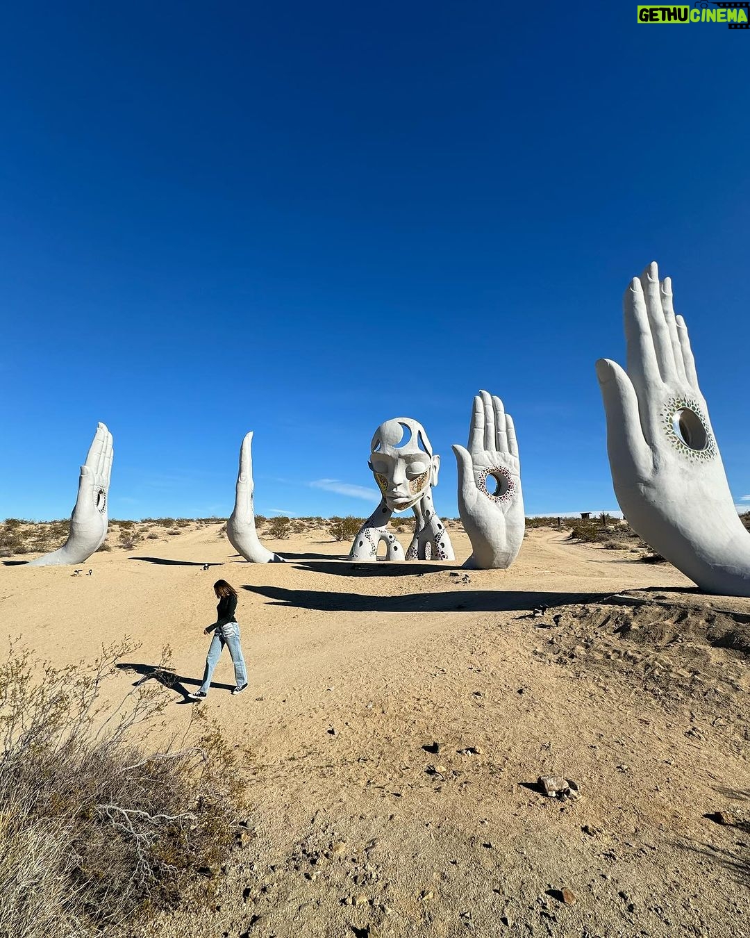 Madison Bailey Instagram - Starting my year on baecation ππ§π½ββοΈπ«Άπ½ Joshua Tree, California