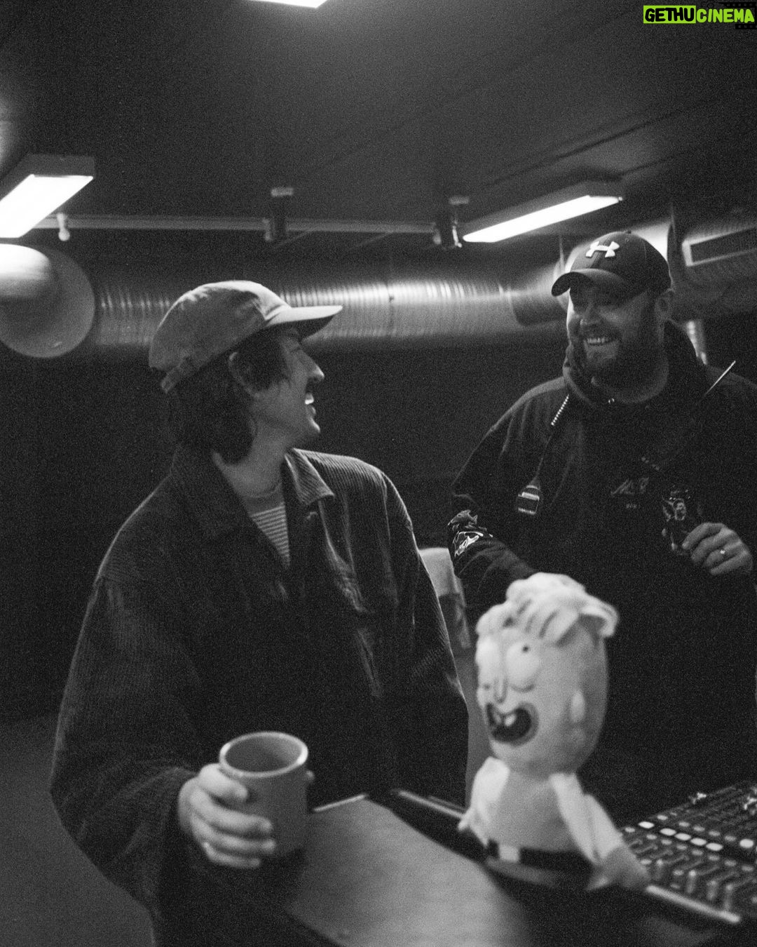 Madison Beer Instagram - one week since closing night of the life support tour n i have been trying to articulate all of my overwhelming emotions ever since. there are / never will be the words to express the emotions i feel n nothing will literally ever be sufficient enough to express my gratitude firstly i would like to write to all of u who share these sacred memories from tour with me. to every single person who spent their night with me, thank you. you single-handedly made all of my wildest dreams come true and your support means everything under the sun.. n a lil extra thanks to those who went out of their way to look me in my eyes during my show n without words were able to say so much. you were my comfort and my safety every night. your handmade signs, fan projects, screaming of fuckin lyrics, your efforts n your love…. it will never be describable and i will never be able to thank you enough. i miss you so much already next i’d like to thank the two incredible talents who danced with me every single night. angel and justine, you already know how i feel. thank you for blessing us all with your light and remarkable talents, it was a true honor to share the stage with the both of you…. idk how i convinced either of u to join me but thank u for bein the older sisters i’ve always dreamed of n i love u til the end of time. thank u one trillion times to my rockstar opening act leah for warming up the crowd n kicking asssss every single night. u blow me away n i love love love u lastly but surely not least, my incredible crew who spent 4 months of their lives making this thing happen…… nothing. would be anything… without you. to building and taking down the stage every night, lighting us, cueing us, mixing me, supporting me and so on and so forth,,, having people around me care so delicately and cautiously for something that means oh so much has been moving to say the least. i can not thank you all enough for your contribution and help beyond words. i guess this is all just a big roundabout way of saying thank you. fuckin thank you so much. thank you for coming. thank you for spending your night with me. thank you for seeing me. love u always ,,, onto the next