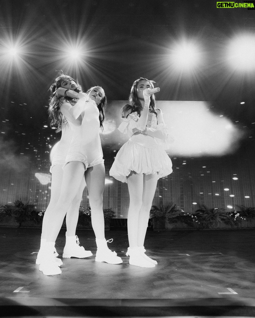Madison Beer Instagram - 🛸 Nashville, Tennessee