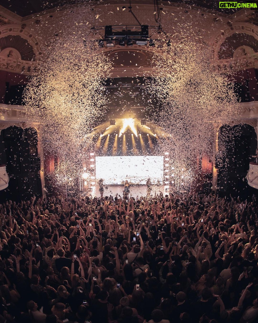 Madison Beer Instagram - two in london xx O2 Shepherds Bush Empire