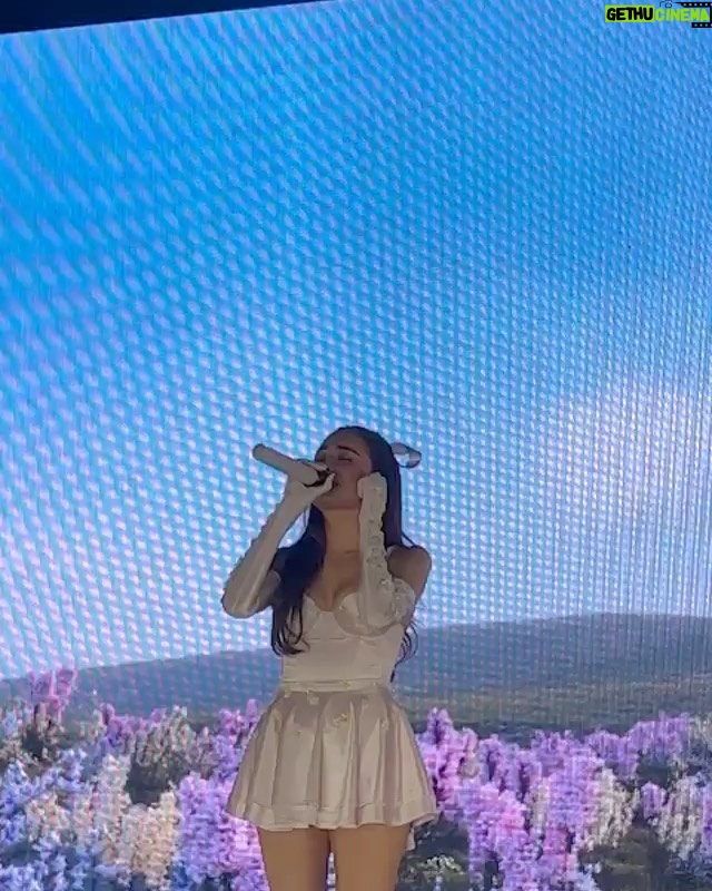 Madison Beer Instagram - thank you. thank you so so much. The Wiltern
