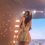 Madison Beer Instagram - big hand heart to you too kc Kansas City, Missouri
