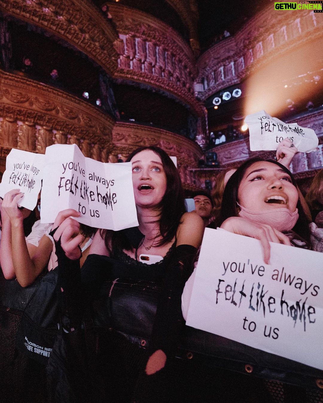 Madison Beer Instagram - chicago holy shit House of Blues Chicago