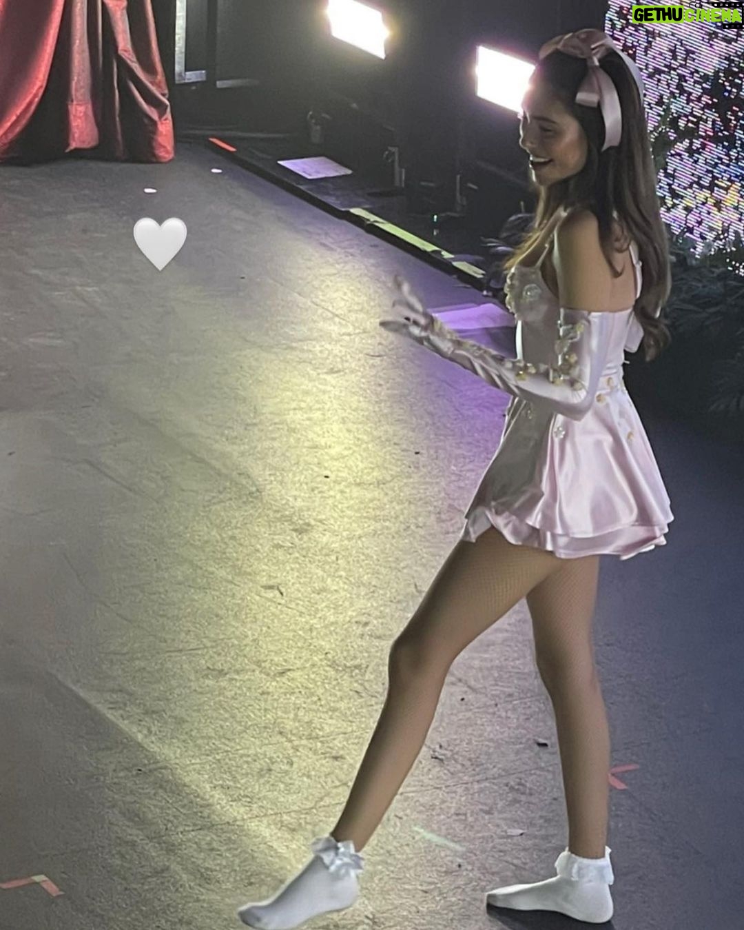 Madison Beer Instagram - 🛸 Nashville, Tennessee