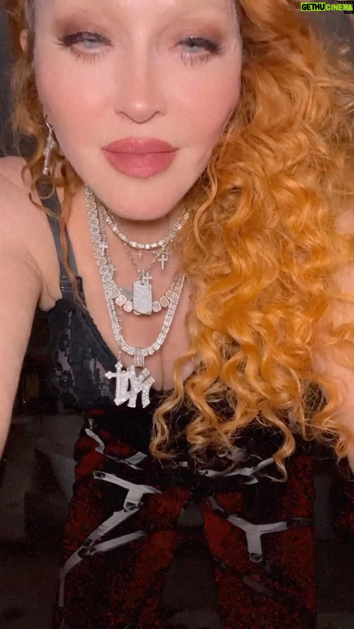 Madonna Instagram - Thank you……………🎉🥳🙏🏼 💕 #madonnacelebrationtour
