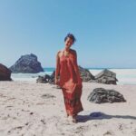 Mafalda Matos Instagram - I'm an empath. Type YES if you are one 😀 How are you expressing boundaries? How do you nourish yourself? . . . ∆Check my bio for a FREE Holistic Coaching Session ✨ . . #holisticcoach #holisticcoaching #coaching #selflove #empath #healing Praia da Adraga