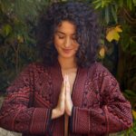 Mafalda Matos Instagram – Parar.
Respirar.
Agradecer
Meditar.
Viajar.
Sonhar.
.
.
.
#parar #respirar #agradecer #meditar #viajar #sonhar
#coachmafaldamatos #coachingholistico
