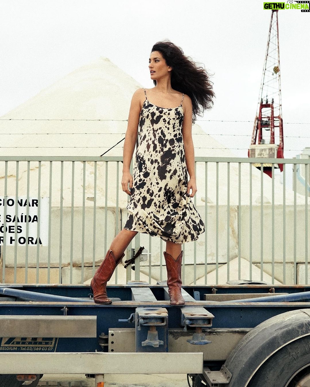 Mafalda Matos Instagram - Portfolio Update • MAFALDA MATOS • Check our website: papayamgmt.pt or contact: pedro@papaya.pt Photographer: ARIEL MAKE UP: ANTÓNIA ROSA @iamwhathiam Creative: PEDRO MARQUES Styling: FÁBIO GIRÃO | MARTA PREISWERK | EDUARDO TOBAR #mafaldamatos #papayamgmt #papayamanagement #fashion #model Lisbon, Portugal