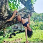Mafalda Matos Instagram - "Leve, leve" é o formato. São Tomé abençoa-me com vitalidade e alegria 💚 desejo o mesmo para ti! . . . #saotome #africa #mogli #biohacking #happyhealthy #joy #alegria